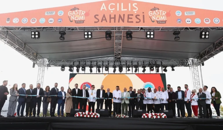 Kayseri'de Recep Tayyip Erdoğan Millet Bahçesi etkinlik üssü oldu