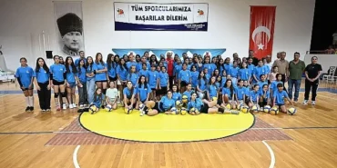 Kemer Belediyesi çocukları ve gençleri sporla buluşturuyor