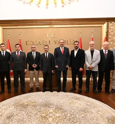 Kocaeli Aydınlar Ocağı’ndan, Vali Aktaş’a ziyaret