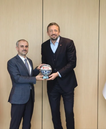 Kocaeli Çayırova’dan Basketbol Federasyonu’na ziyaret