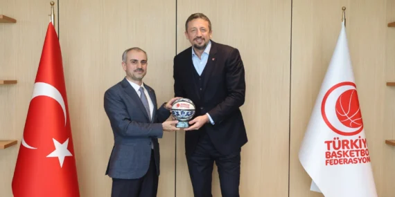 Kocaeli Çayırova’dan Basketbol Federasyonu’na ziyaret
