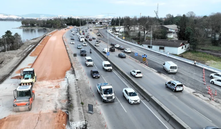 Kocaeli'de Başiskele Koridor Projesi'nde ilk bağlantı trafiğe açıldı