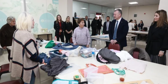 Kocaeli’de Başkan Büyükakın’dan KO-MEK’e ziyaret