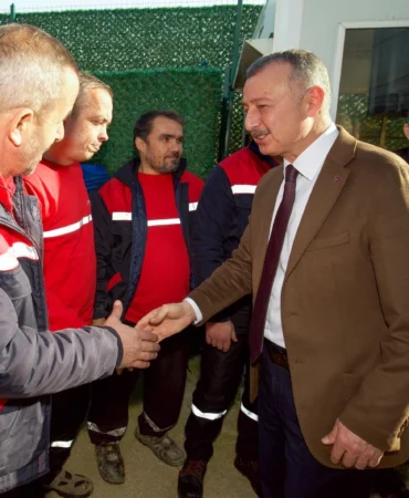 Kocaeli’de Başkan Büyükakın’dan sanayiye destek ziyareti