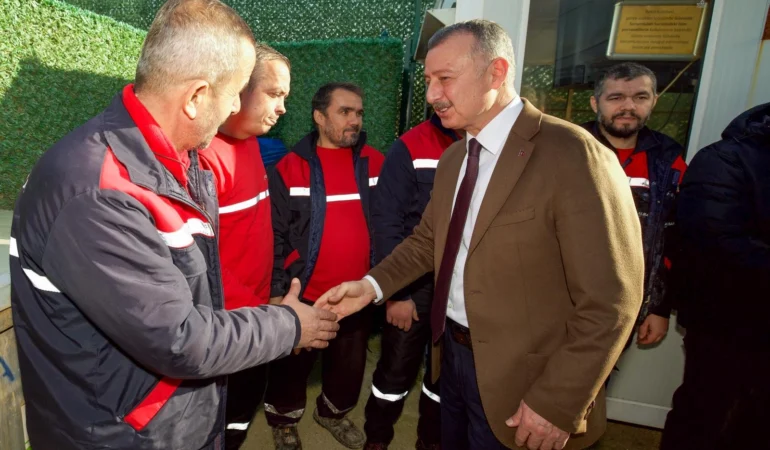 Kocaeli’de Başkan Büyükakın’dan sanayiye destek ziyareti