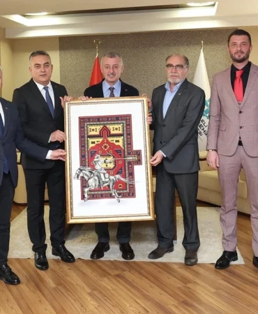 Kocaeli’de Başkan Büyükakın’ı STK’lar ziyaret etti