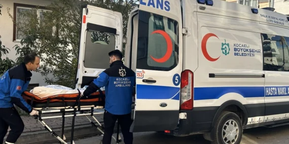 Kocaeli'de 'Hasta Nakil Ambulans'ı bir yılda 46 bin kişiye ulaştı