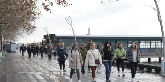 Kocaeli’de İzmitli kadınlar ‘Sağlıklı Yaşam Yürüyüşü’nde buluştu