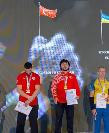 Kocaeli'de Kağıtspor, 2025’i 317 madalya ile taçlandırdı