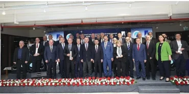 “Kocaelispor için ayda 1000 dolar verecek, 1000 firma yok mu?”