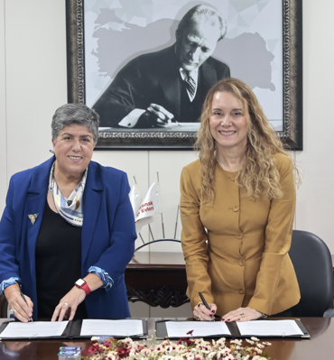 Konak’ta ‘Ev İçi Şiddet Acil Yardım Hattı’ protokolü imzalandı