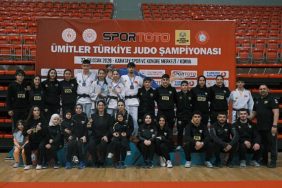 konya-buyuksehir-umitler-judo-kadrosu-turkiye-ikincisi-oldu-QYEEkK6s.jpg