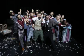 Konya Şehir Tiyatrosu’ndan 43 Bini Aşkın Sanatsever