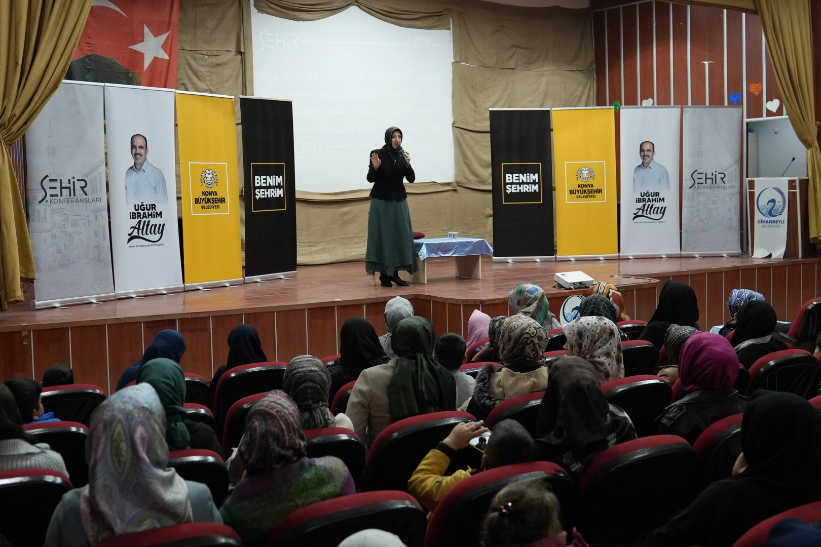 Konyalılar 'Şehir Konferansları'nda buluşuyor