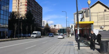 Kosova’nın başkenti Priştine'de şehir içi otobüs seferleri mali sıkıntılar nedeniyle durduruldu