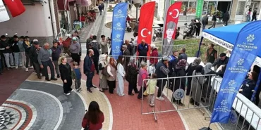 Kuyucak'ta Binlerce Fide Vatandaşlarla Buluştu