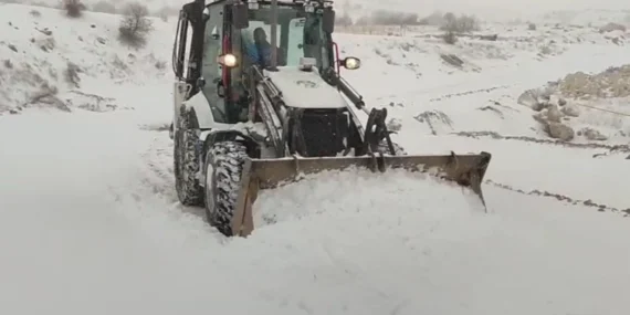 Malatya Büyükşehir’den yoğun kar mesaisi