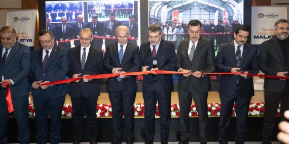 Malatya’da 100 milyonluk spor ve eğitim yatırımları açıldı