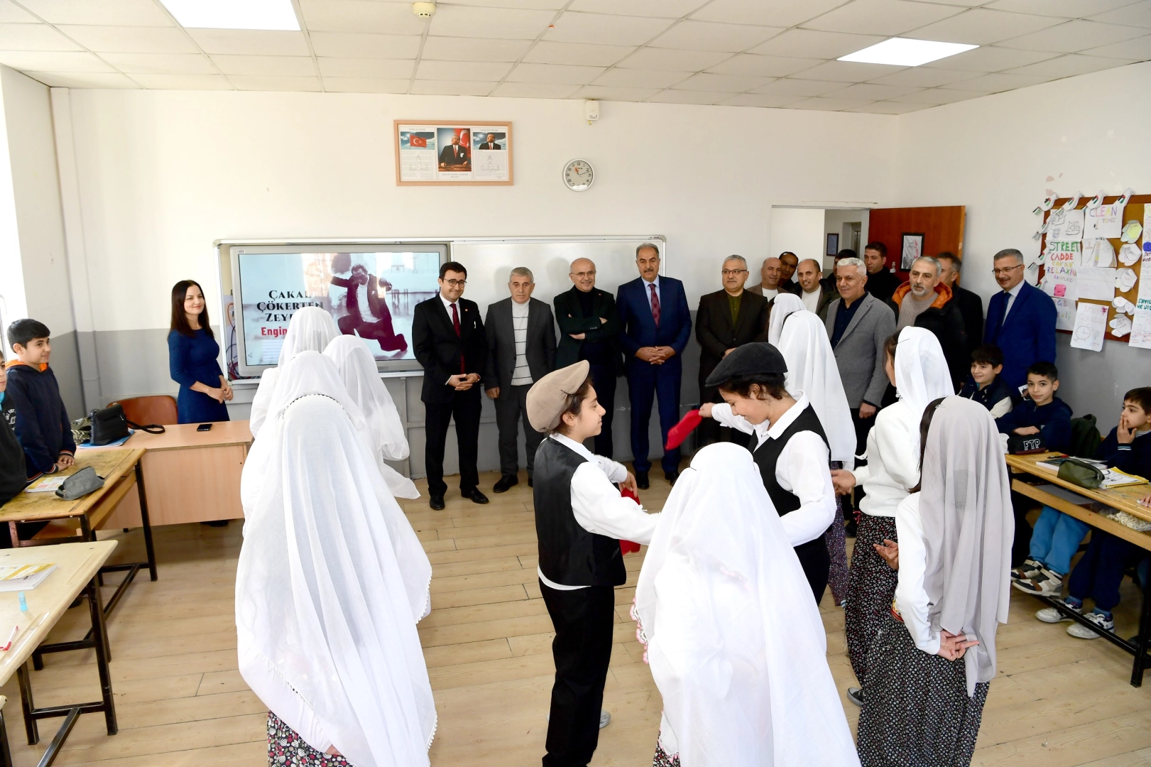 Malatya’da Başkan Er öğrencilerle buluştu