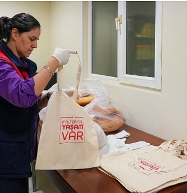 Maltepe Belediyesi’nden ücretsiz ekmek