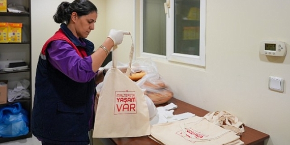 Maltepe Belediyesi’nden ücretsiz ekmek