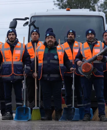 Manisa'da 'Çöp Avcıları' kirliliğe karşı sahada