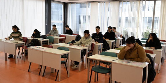 Manisa’da MABEM ödüllü öğrenci alım sınavı gerçekleştirildi