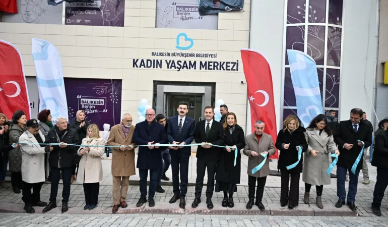 Manyas Kadın Yaşam Merkezi hizmete açıldı