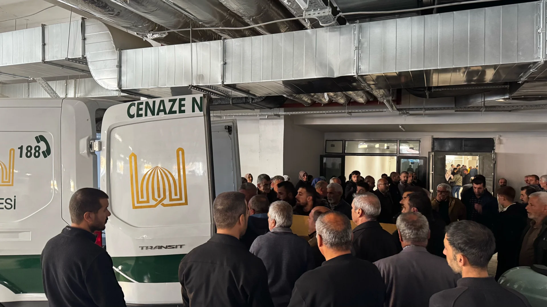 Mardin'de bir çiftle 5 yaşındaki çocukları evde ölü bulundu