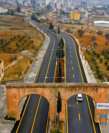 Mardin Yeşilli’de Yol Seferberliği
