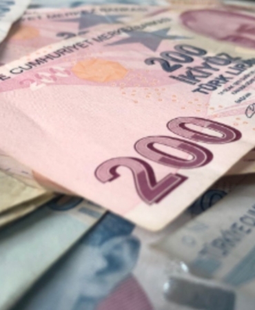 MASAK’ın 200 bin TL üzeri para transferi düzenlemesi ertelendi