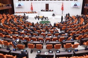 Meclis'te milletvekili sayıları değişti: TBMM'de kaç vekil var? Hangi Parti kaç sandalyeye sahip?