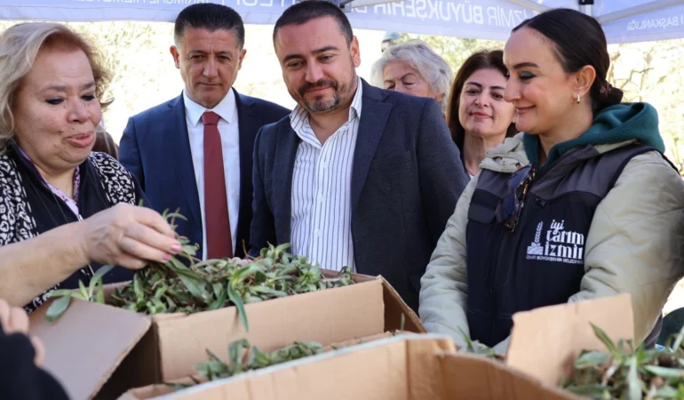 Menderesli kadınlara salep desteği