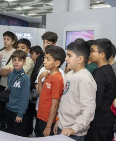 Mersin’de Çocuklar Bilim ve Teknolojiyle Tanıştı