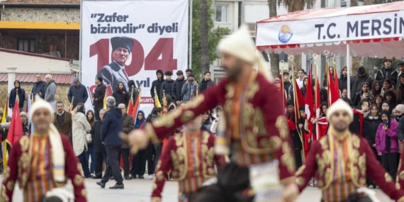 Mersin’de kurtuluş coşkusu