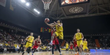 Mersin Spor Karşıyaka’yı 92-87 yendi