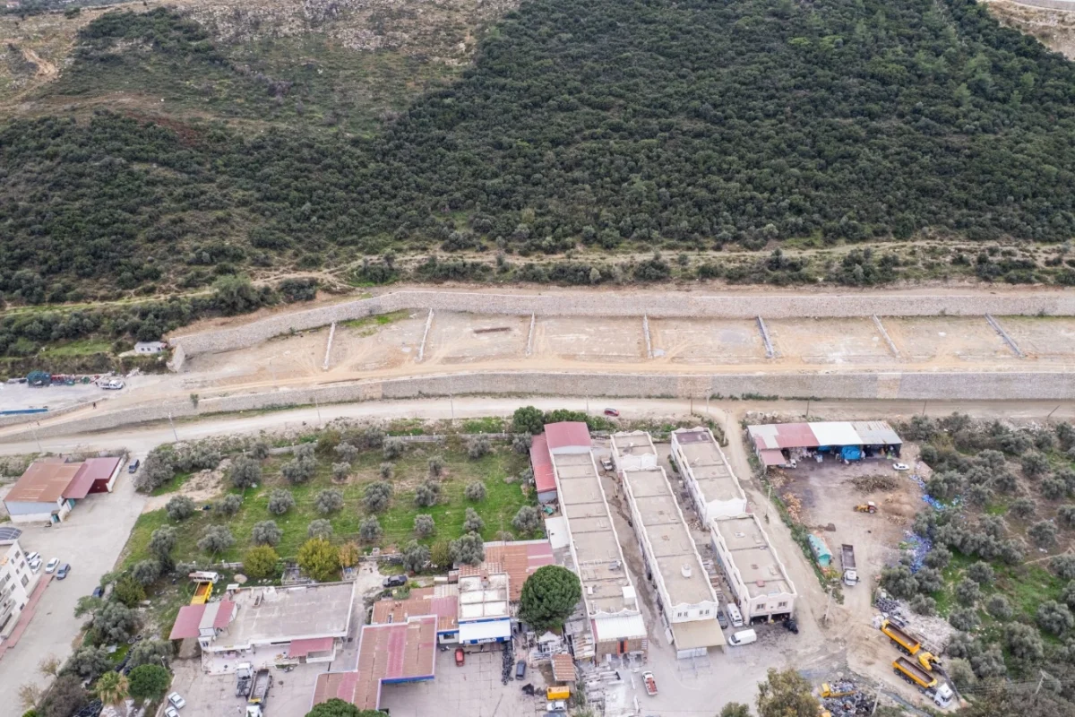 Milas’ta Merkez ve Kırsalda Yoğun Belediye Mesaisi