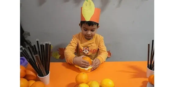 Miniklerden Renkli C Vitamini Şenliği