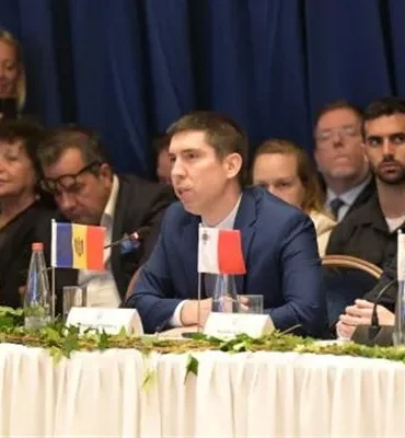 Moldova Dışişleri Bakanı Popșoi, ABD Temsilcisi Burchett ile görüştü