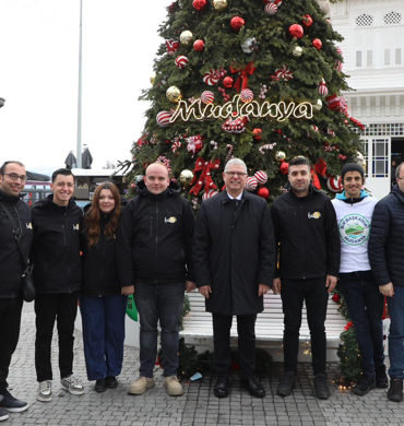 Mudanya'da belediye personeli yeni yıl öncesi bir araya geldi