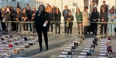 Mudanyalı kadınlar şiddete karşı 7 saat nöbet tuttu