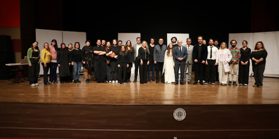 Muğla’da “Umut” adlı tiyatro oyunu sahnelendi