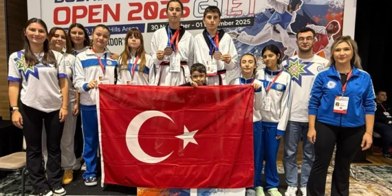 Muğlalı tekvandocular Bosna Hersek’te madalyaları topladı