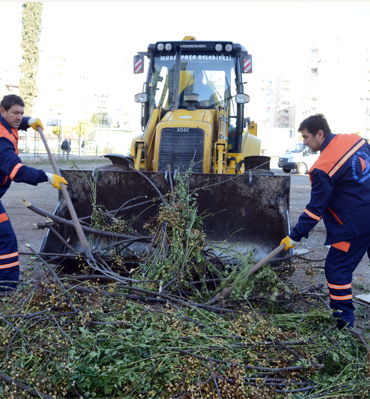 Muratpaşa Belediyesi'nden çevreyi kirletenlere 1 milyon 395 bin lira ceza
