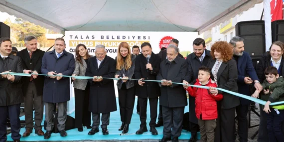 Mustafa Yalçın'a özel övgü