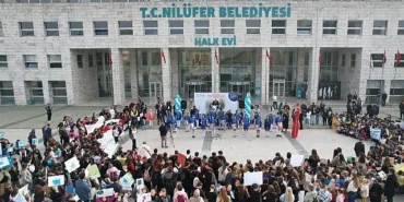 Nilüferli çocuklardan “gelecek” için anlamlı yürüyüş