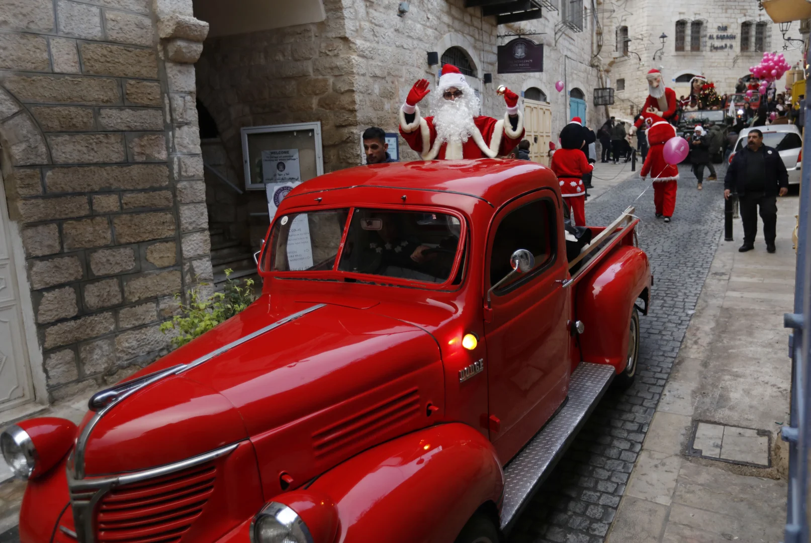 Noel ve yeni yılın yaklaşması nedeniyle Beytüllahim'de kutlama etkinlikleri düzenlendi