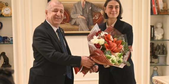 Özdağ, Üsküdar Belediye Başkanlığını ziyaret etti