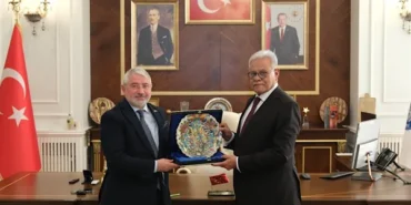 Pakistan BüyükelçisiJunaid, Başkan Aşgın’ı ziyaret etti