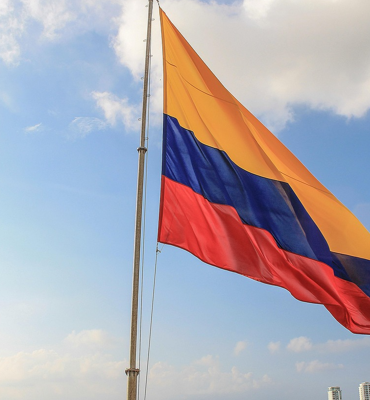 Petro: Diyalog insanı diz çöktürmez, diz çöktüren yalandır